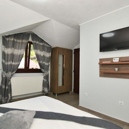 Hotel Casa Cizi Călimăneşti Zewnętrze zdjęcie