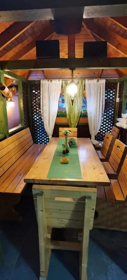 Hotel Casa Cizi Călimăneşti Zewnętrze zdjęcie