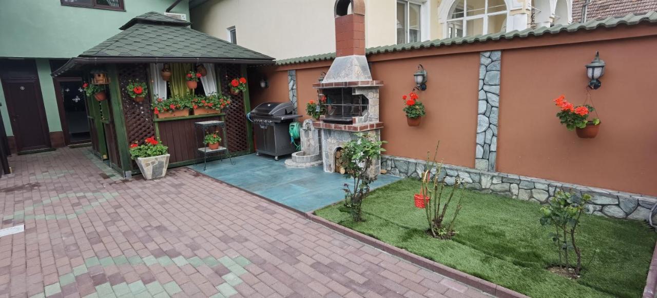 Hotel Casa Cizi Călimăneşti Zewnętrze zdjęcie