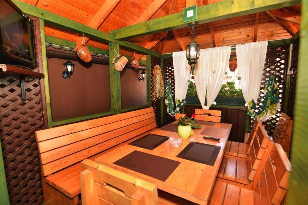 Hotel Casa Cizi Călimăneşti Zewnętrze zdjęcie